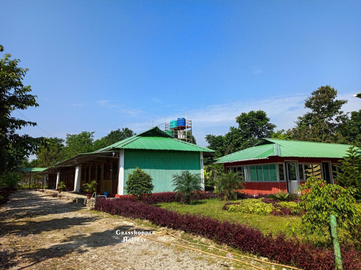 Grasshopper Jungle Queen Resort Chālsa Exteriér fotografie